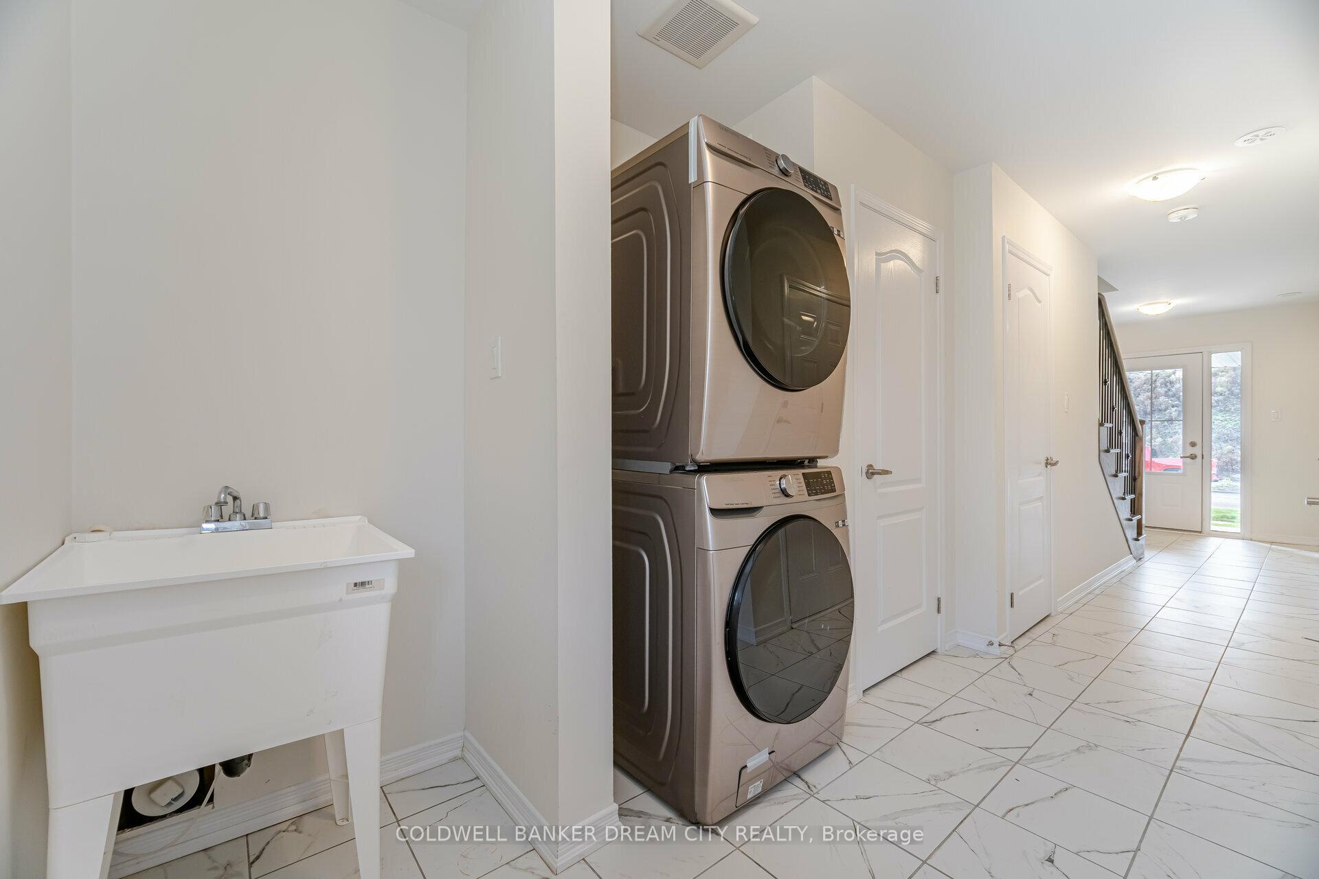 Photo 37 of 227 Gillespie Drive, Brantford, Empire South — HOMEH