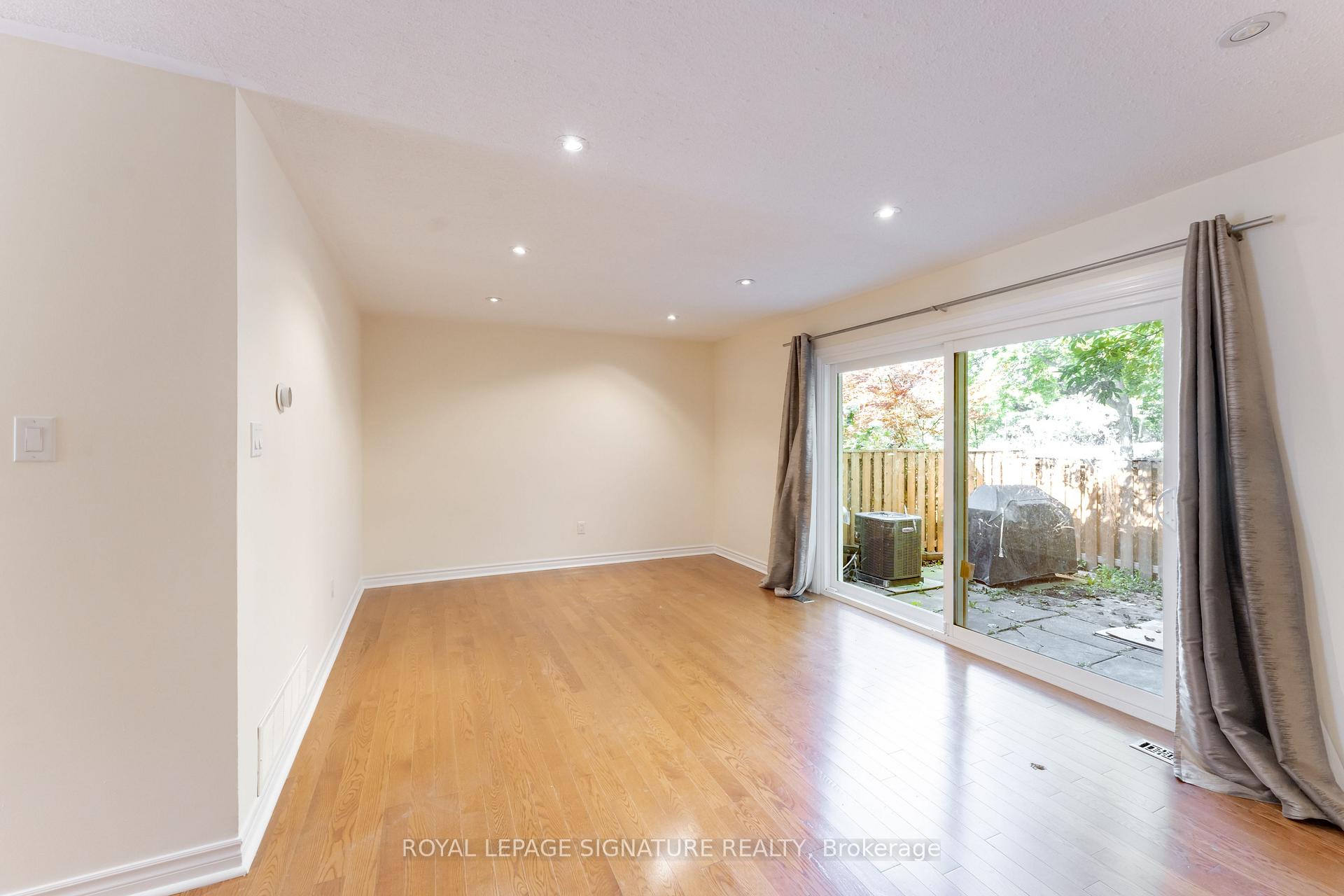 Photo 19 of Unit 40, 2825 Gananoque Drive, Mississauga, Meadowvale — HOMEH