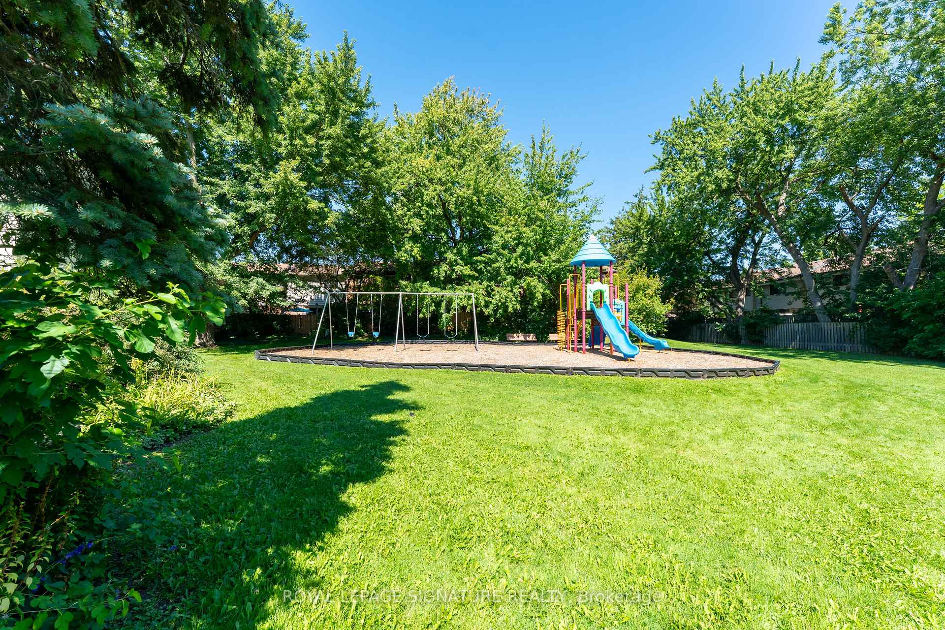 Photo 39 of Unit 40, 2825 Gananoque Drive, Mississauga, Meadowvale — HOMEH