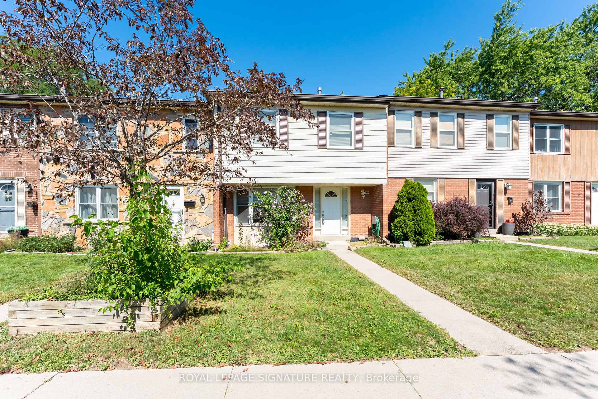 Photo 40 of Unit 40, 2825 Gananoque Drive, Mississauga, Meadowvale — HOMEH