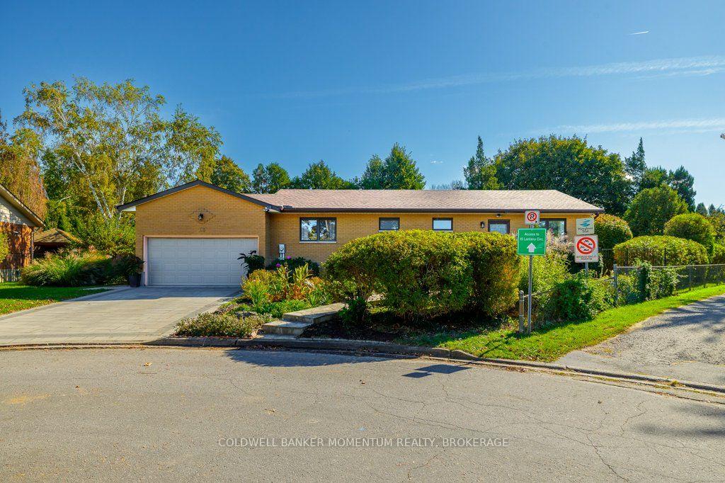 Photo 3 of 13 Lantana Circle E, St. Catharines, Lakeshore — HOMEH