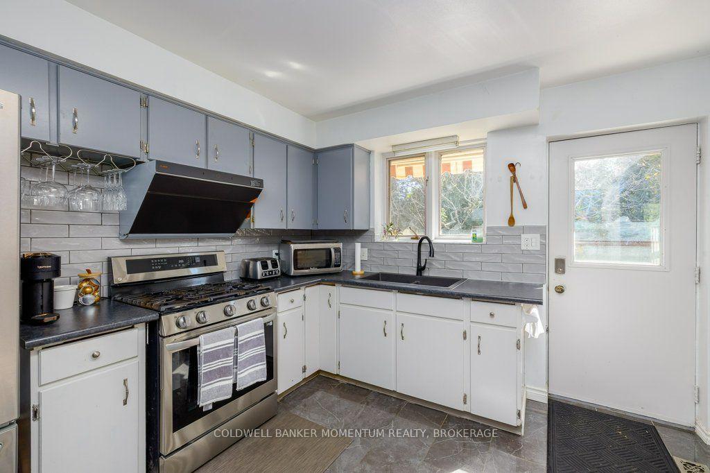 Photo 14 of 13 Lantana Circle E, St. Catharines, Lakeshore — HOMEH