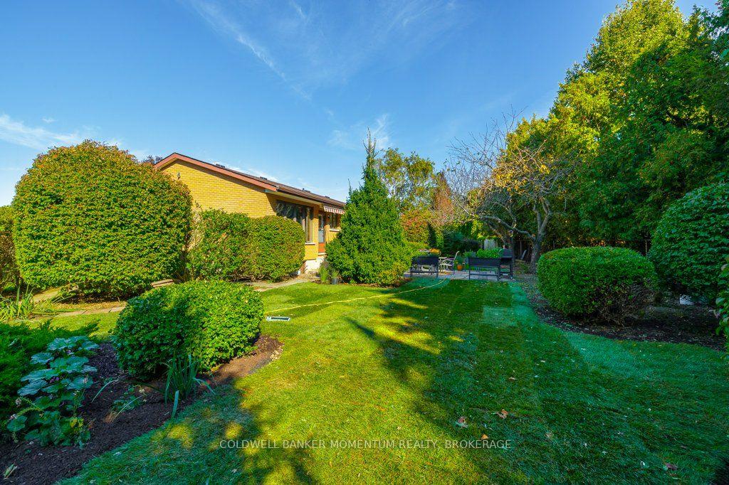 Photo 34 of 13 Lantana Circle E, St. Catharines, Lakeshore — HOMEH
