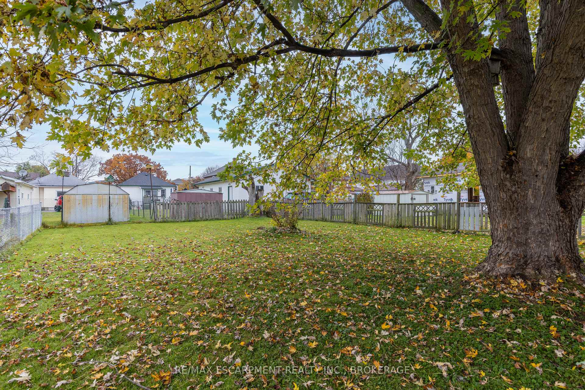 Photo 25 of 50 Fifth Street, Welland, Lincoln/Crowland — HOMEH