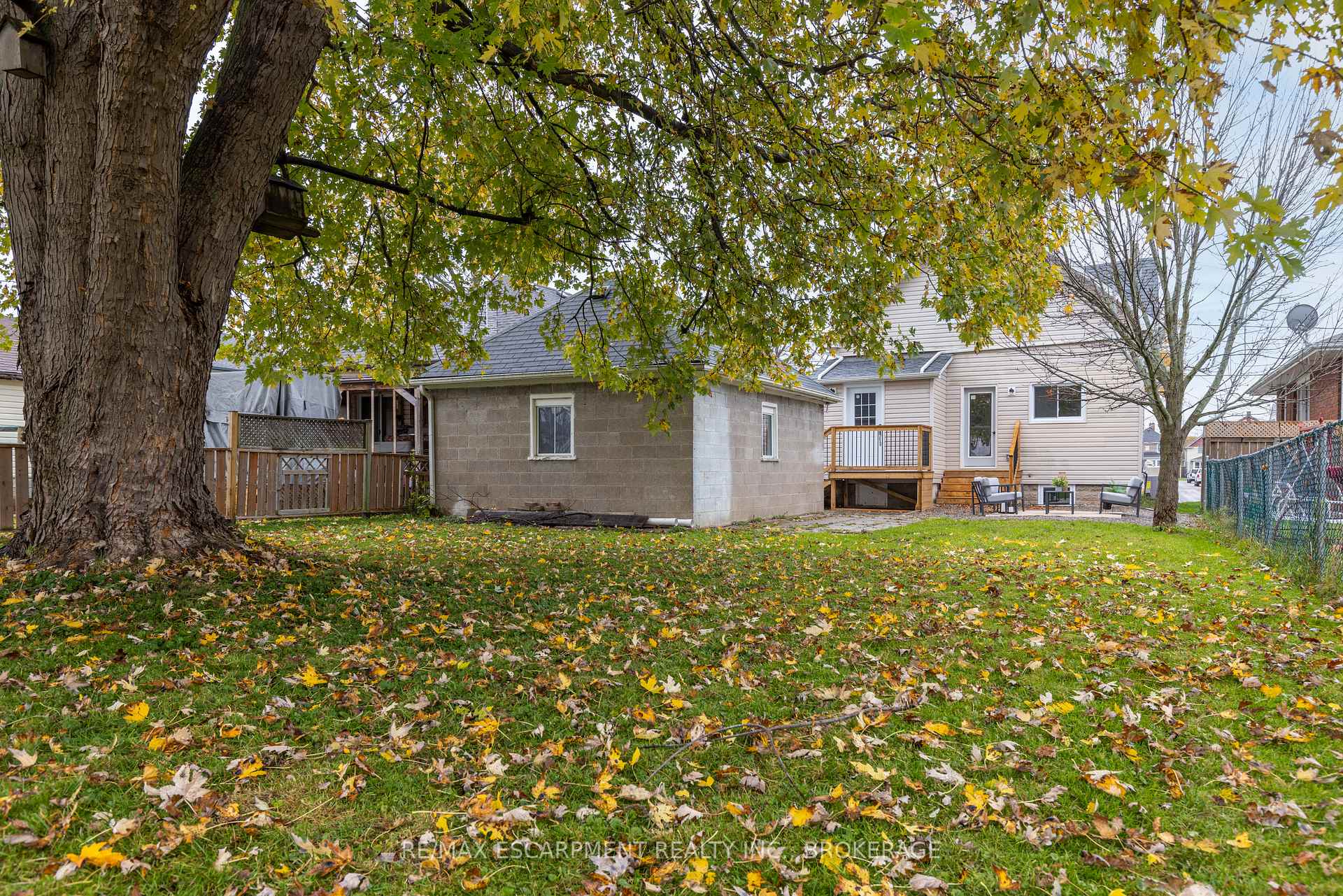Photo 26 of 50 Fifth Street, Welland, Lincoln/Crowland — HOMEH
