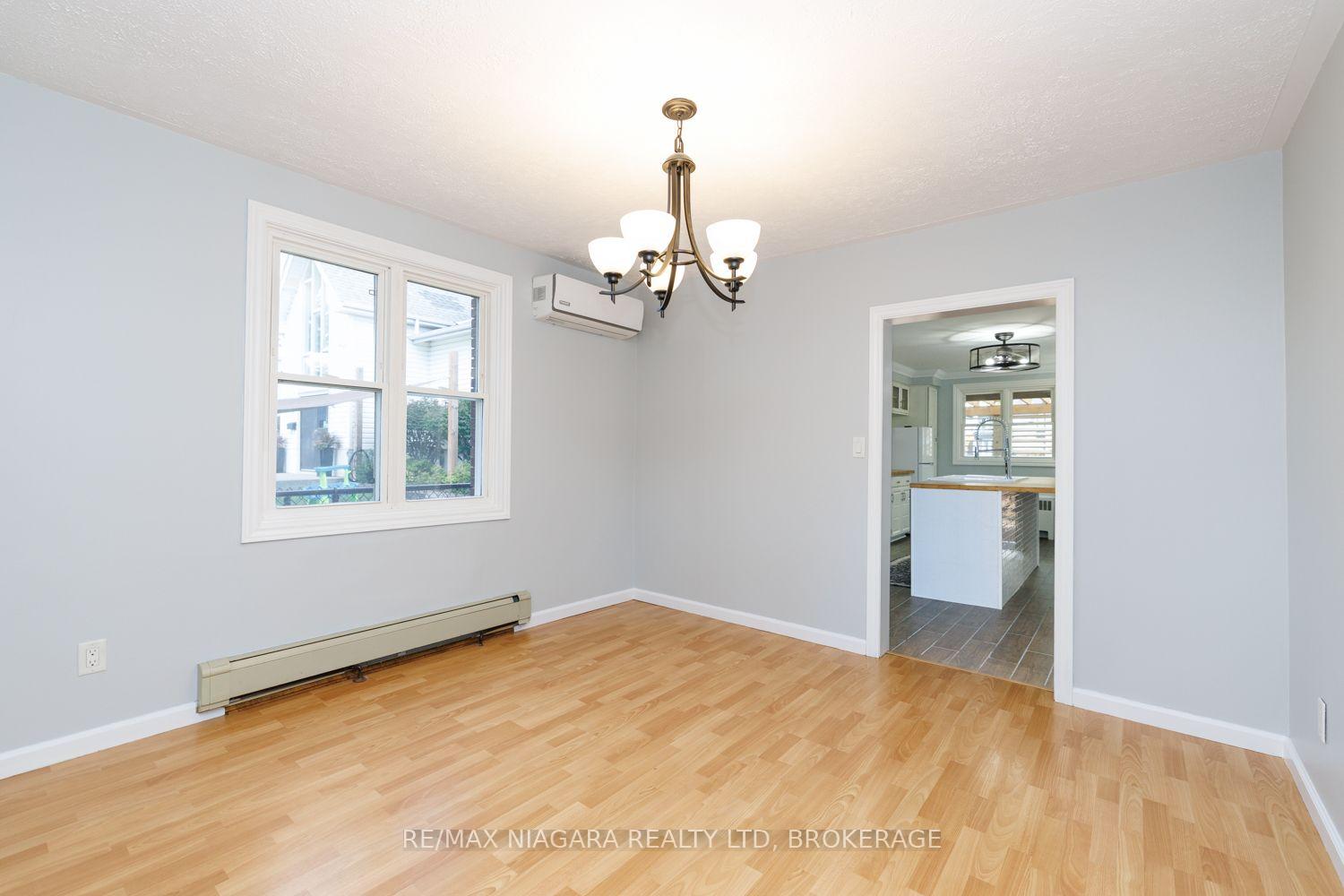 Photo 8 of 210 Taylor Street, Thorold, Allanburg/Thorold South — HOMEH