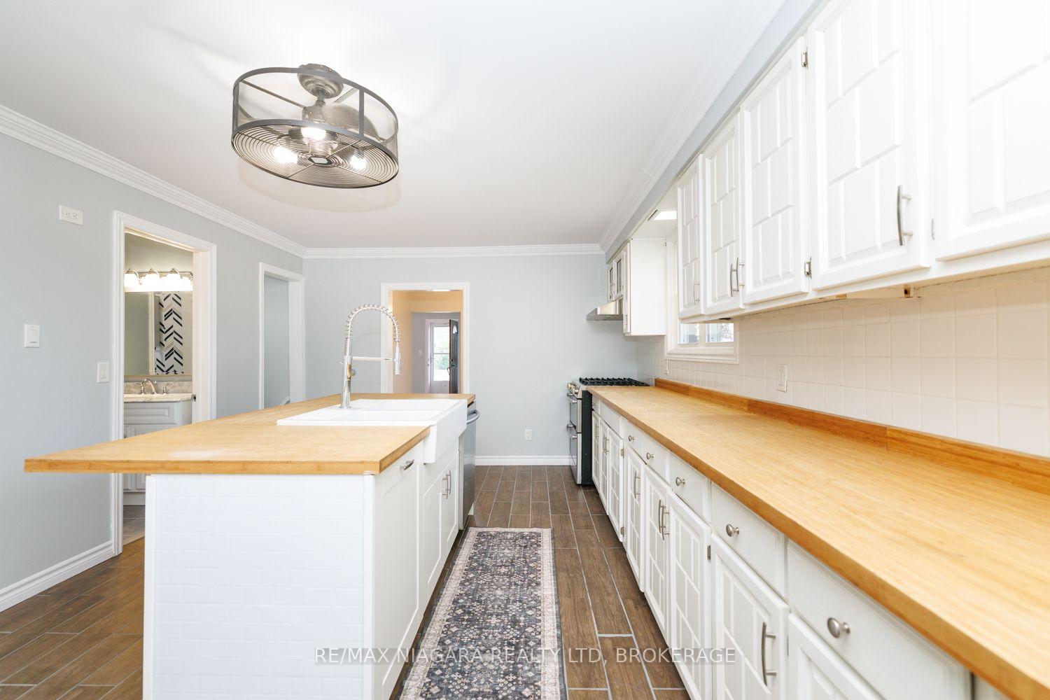 Photo 13 of 210 Taylor Street, Thorold, Allanburg/Thorold South — HOMEH