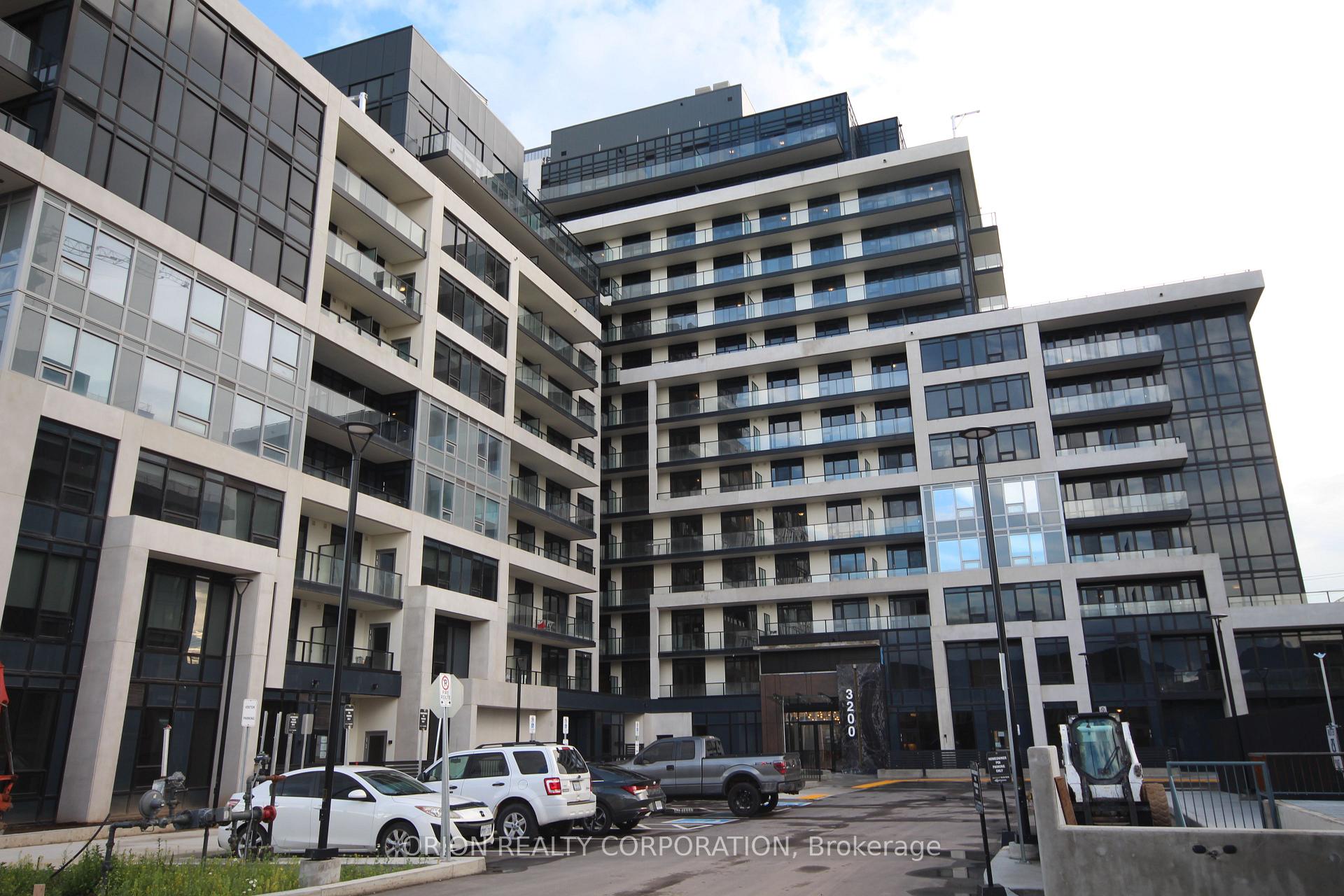 Front of Unit 509, 3200 William Coltson Avenue