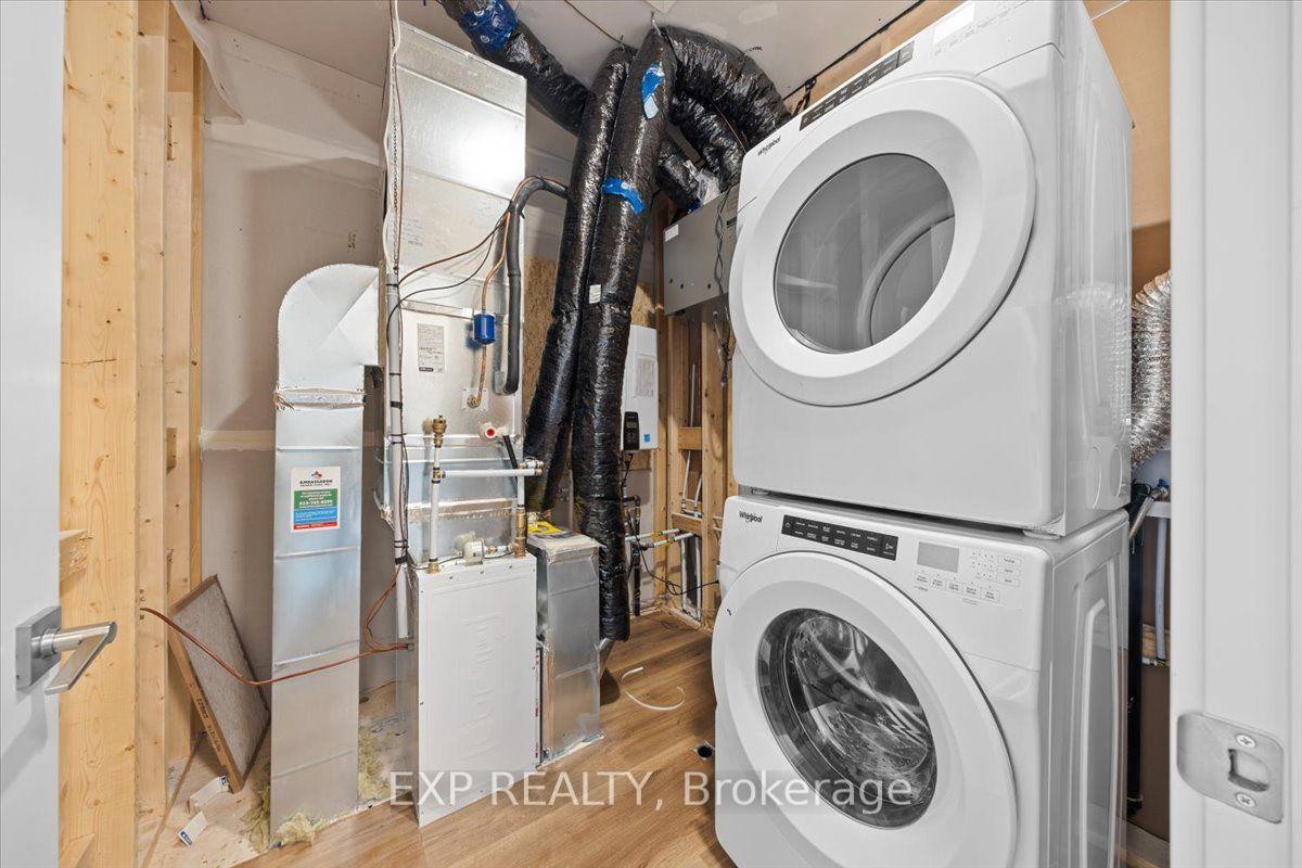 Photo 16 of 215 Antelope Private, Ottawa, Kanata - Morgan's Grant/South March — HOMEH