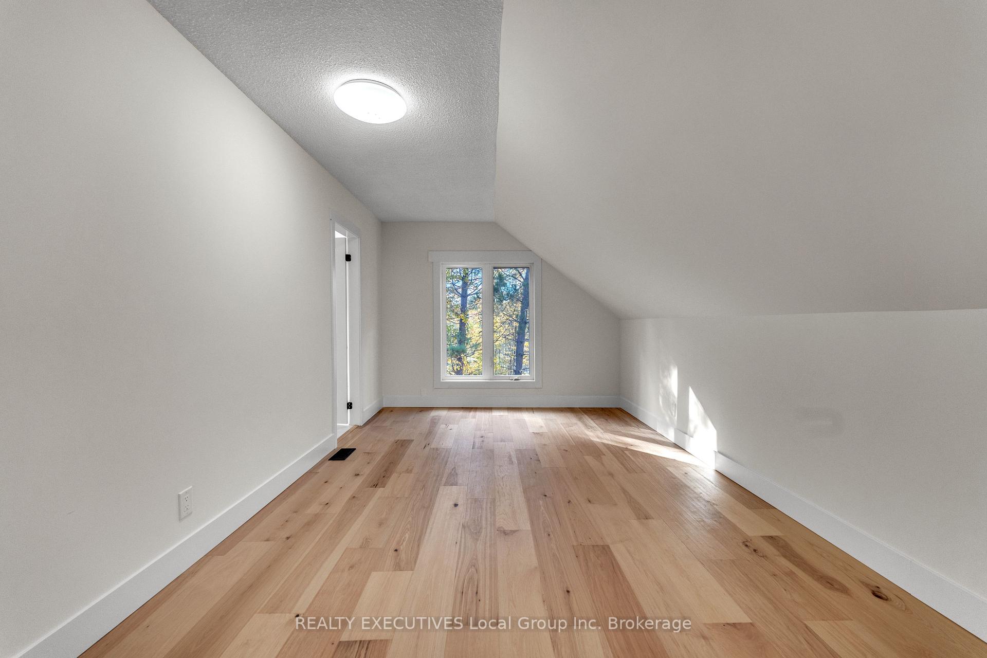 Photo 34 of 650 Widdifield Station Road, North Bay, Airport — HOMEH