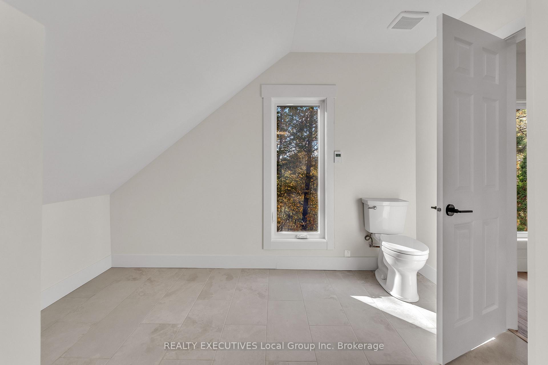 Photo 37 of 650 Widdifield Station Road, North Bay, Airport — HOMEH