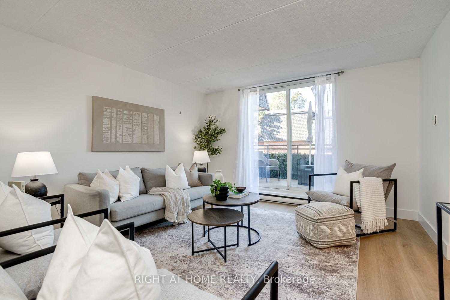 Photo 9 of Unit 207, 580 Mary Street E, Whitby, Downtown Whitby — HOMEH
