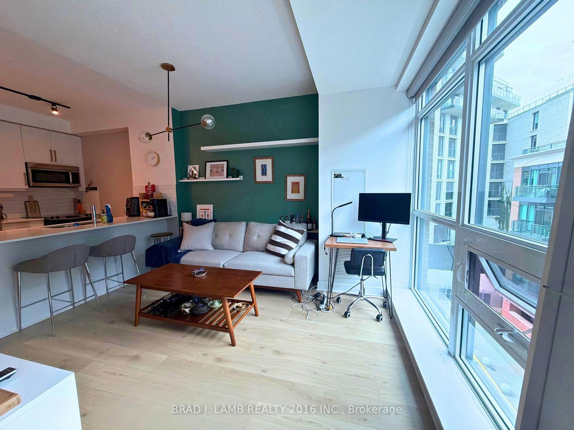 Photo of Unit 603, 1171 Queen Street W
