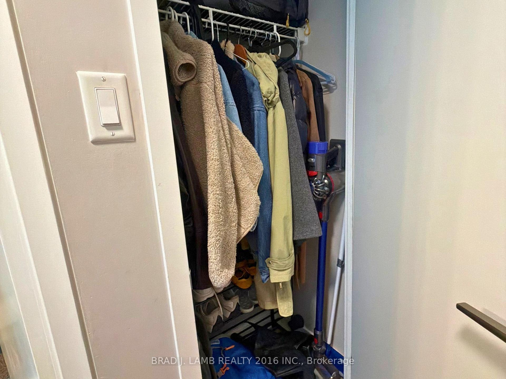 Photo 3 of Unit 603, 1171 Queen Street W, Toronto, Little Portugal — HOMEH