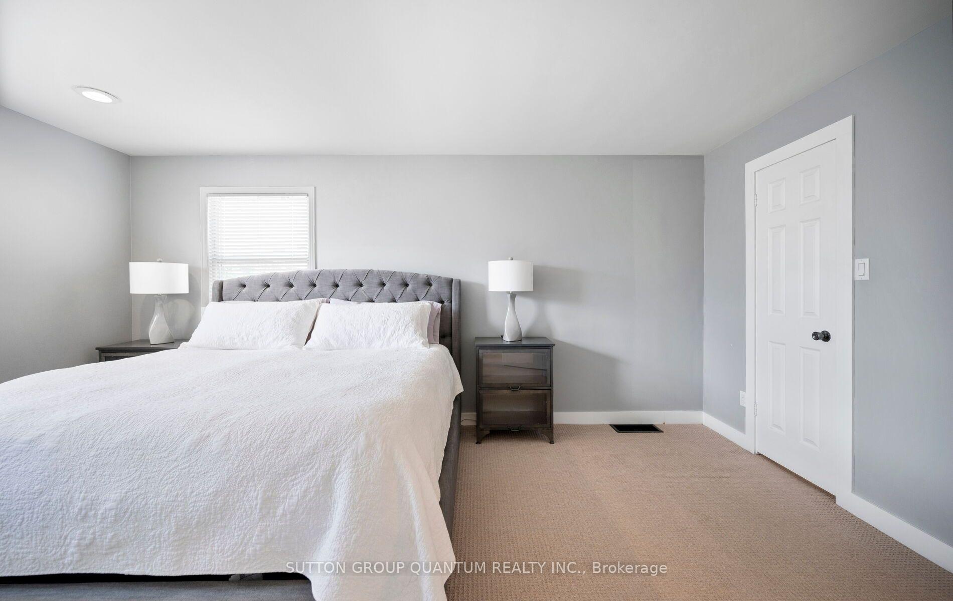 Photo 18 of 4071 Wheelwright Crescent, Mississauga, Erin Mills — HOMEH