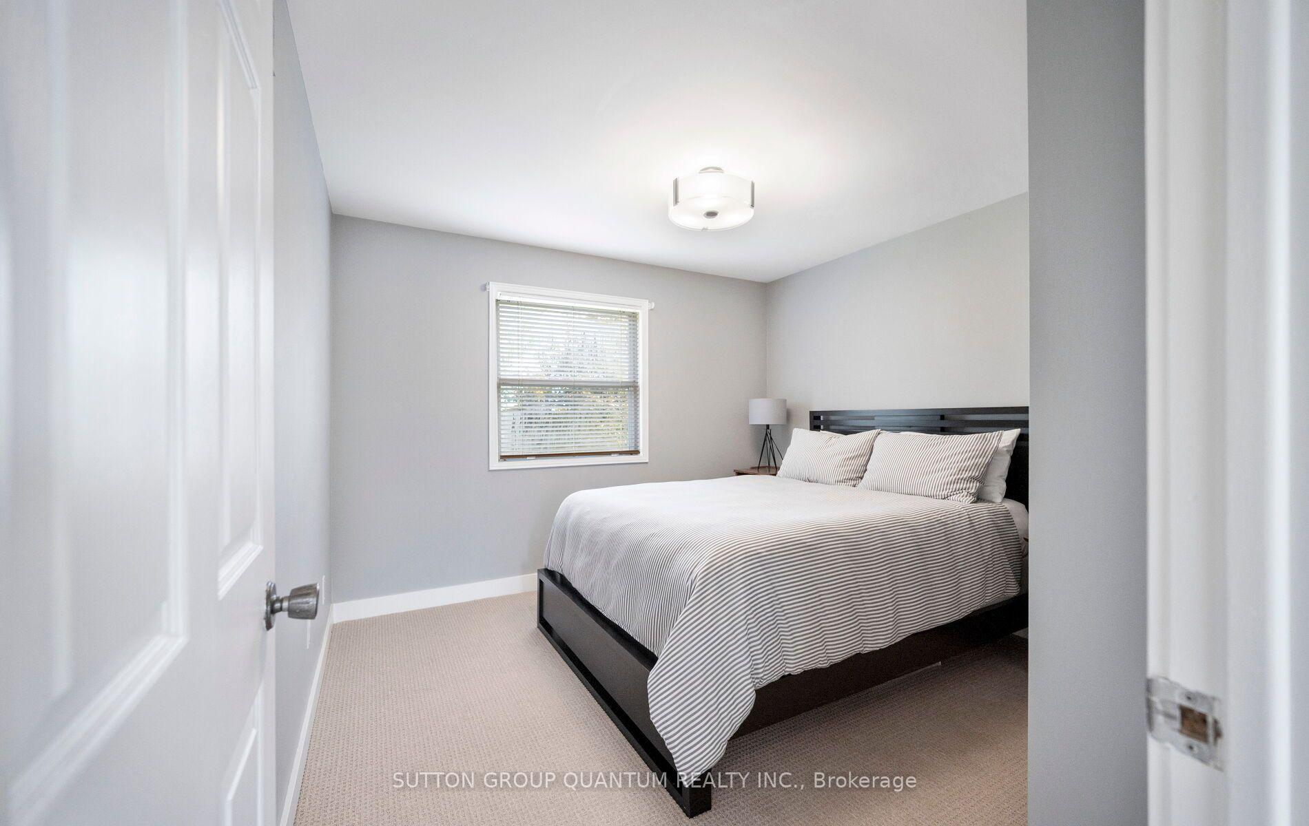 Photo 20 of 4071 Wheelwright Crescent, Mississauga, Erin Mills — HOMEH