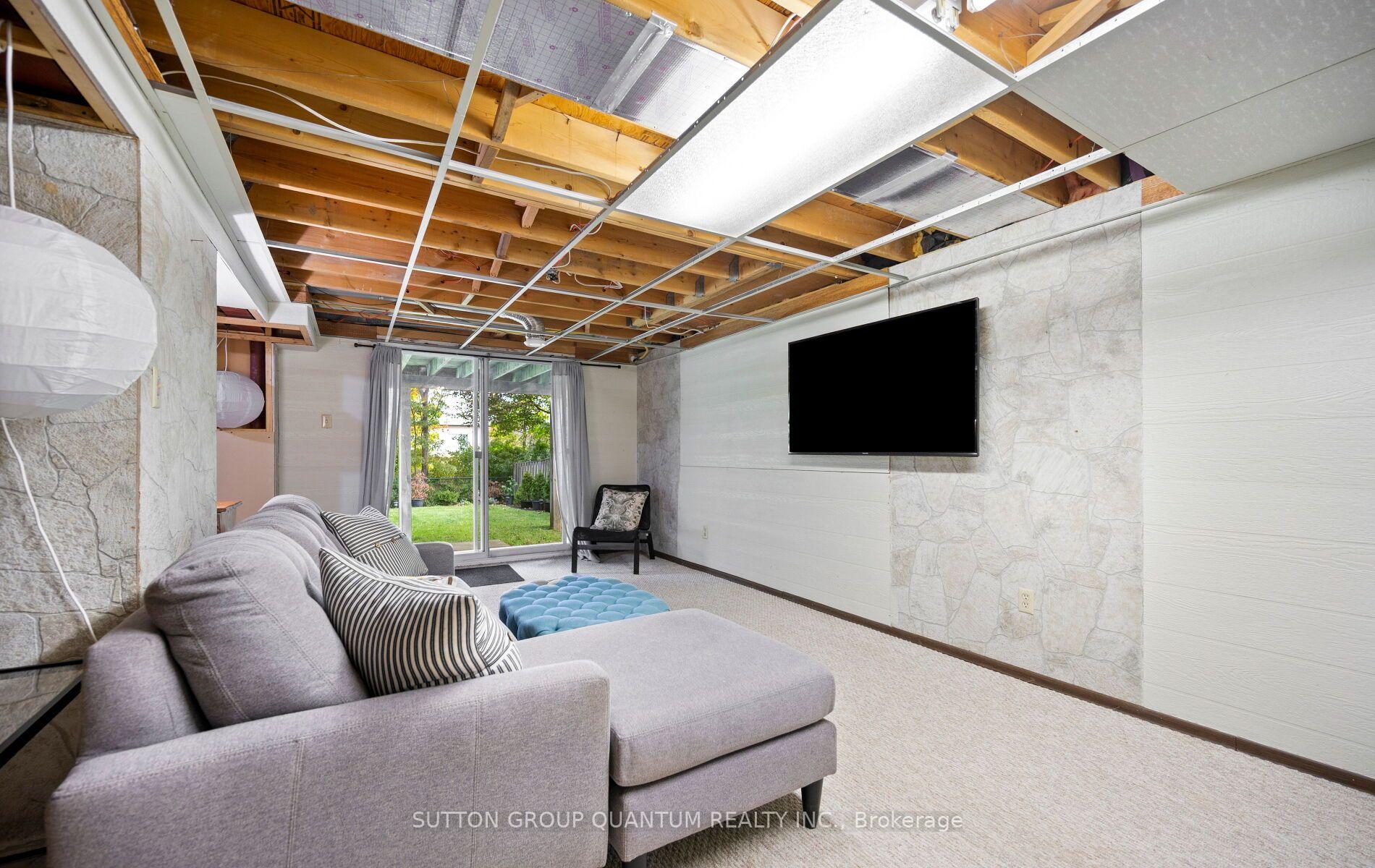 Photo 25 of 4071 Wheelwright Crescent, Mississauga, Erin Mills — HOMEH