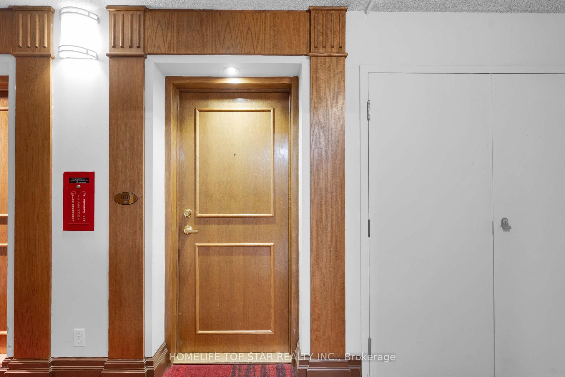 Photo 5 of Unit 1011, 8 Lee Centre Drive, Scarborough, Woburn — HOMEH