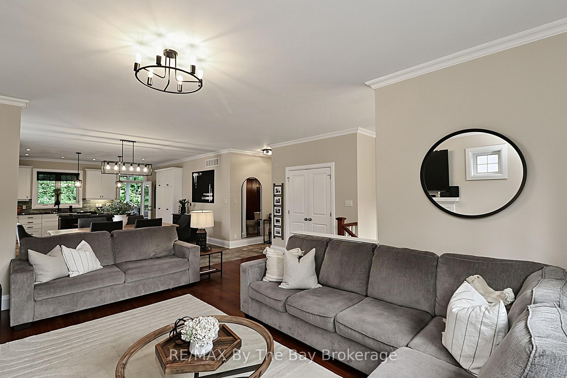 Photo 8 of 320 Birch Street, Collingwood — HOMEH