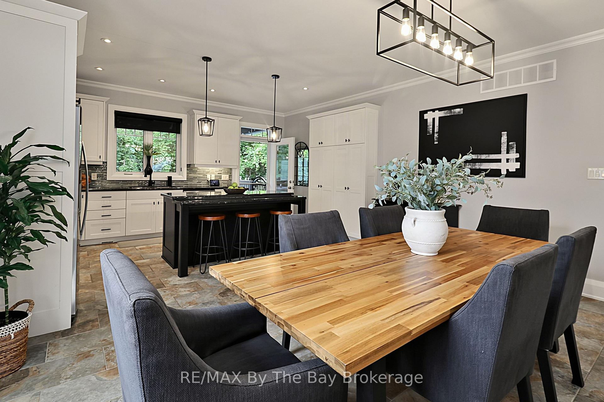Photo 11 of 320 Birch Street, Collingwood — HOMEH