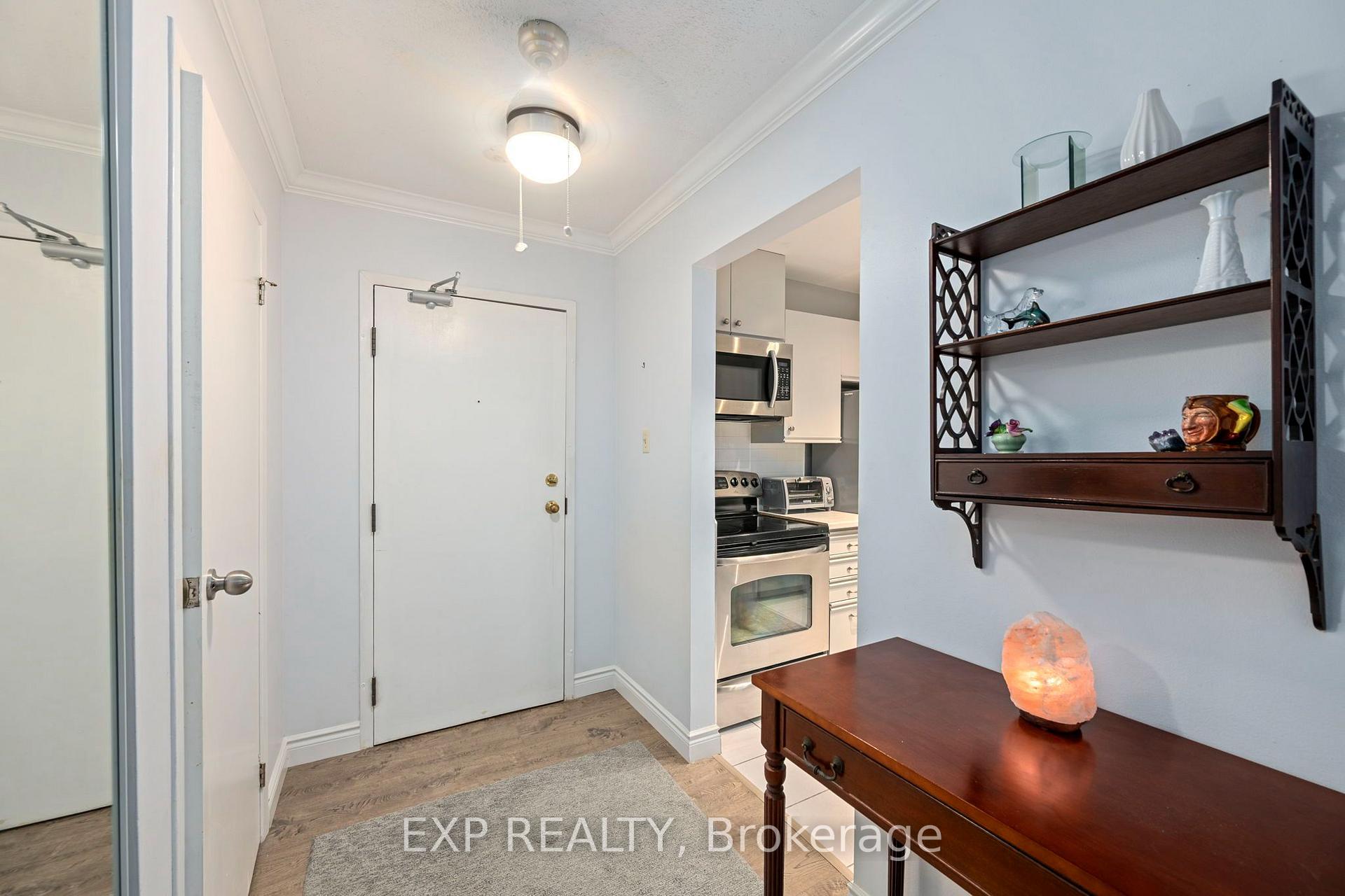 Photo 2 of Unit 112, 735 Deveron Crescent, London, South T — HOMEH