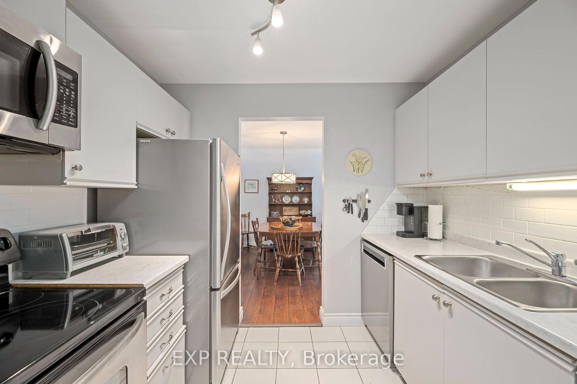 Photo 5 of Unit 112, 735 Deveron Crescent, London, South T — HOMEH