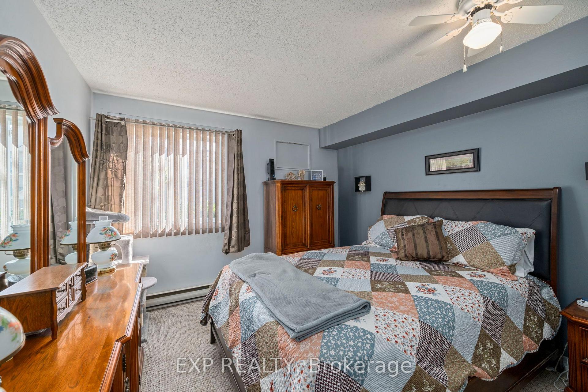 Photo 14 of Unit 112, 735 Deveron Crescent, London, South T — HOMEH