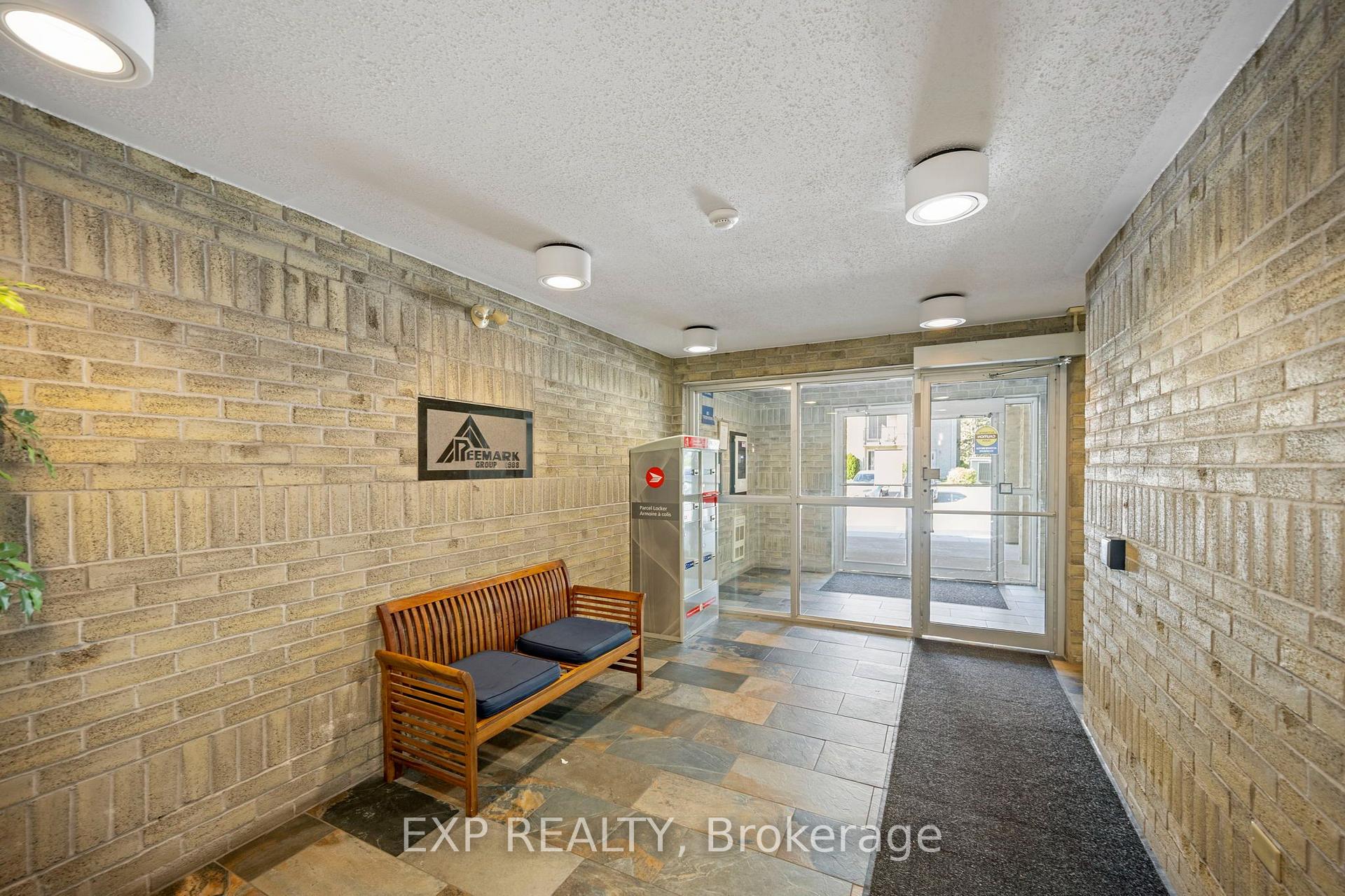 Photo 24 of Unit 112, 735 Deveron Crescent, London, South T — HOMEH