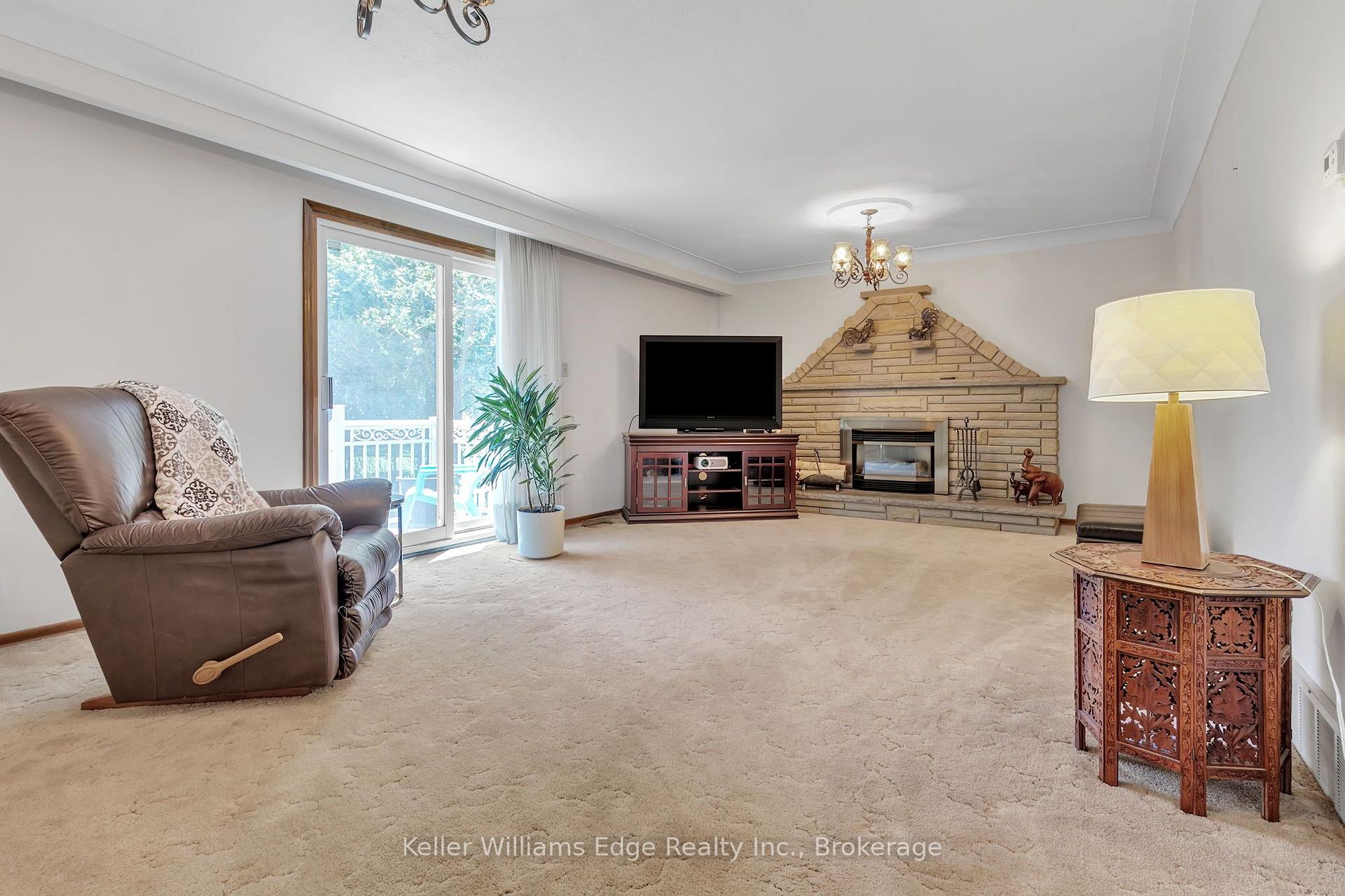Photo 11 of 2344 Brinell Avenue, Burlington, Freeman — HOMEH