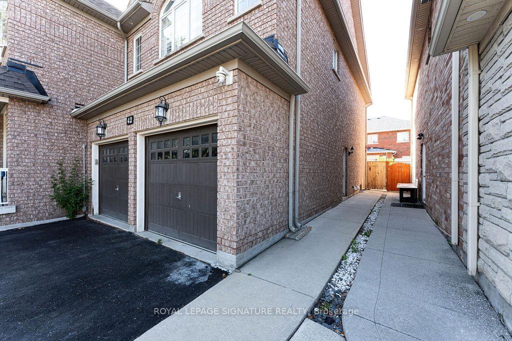 Photo 2 of Unit Basement, 42 Summershade Street, Brampton, Goreway Drive Corridor — HOMEH