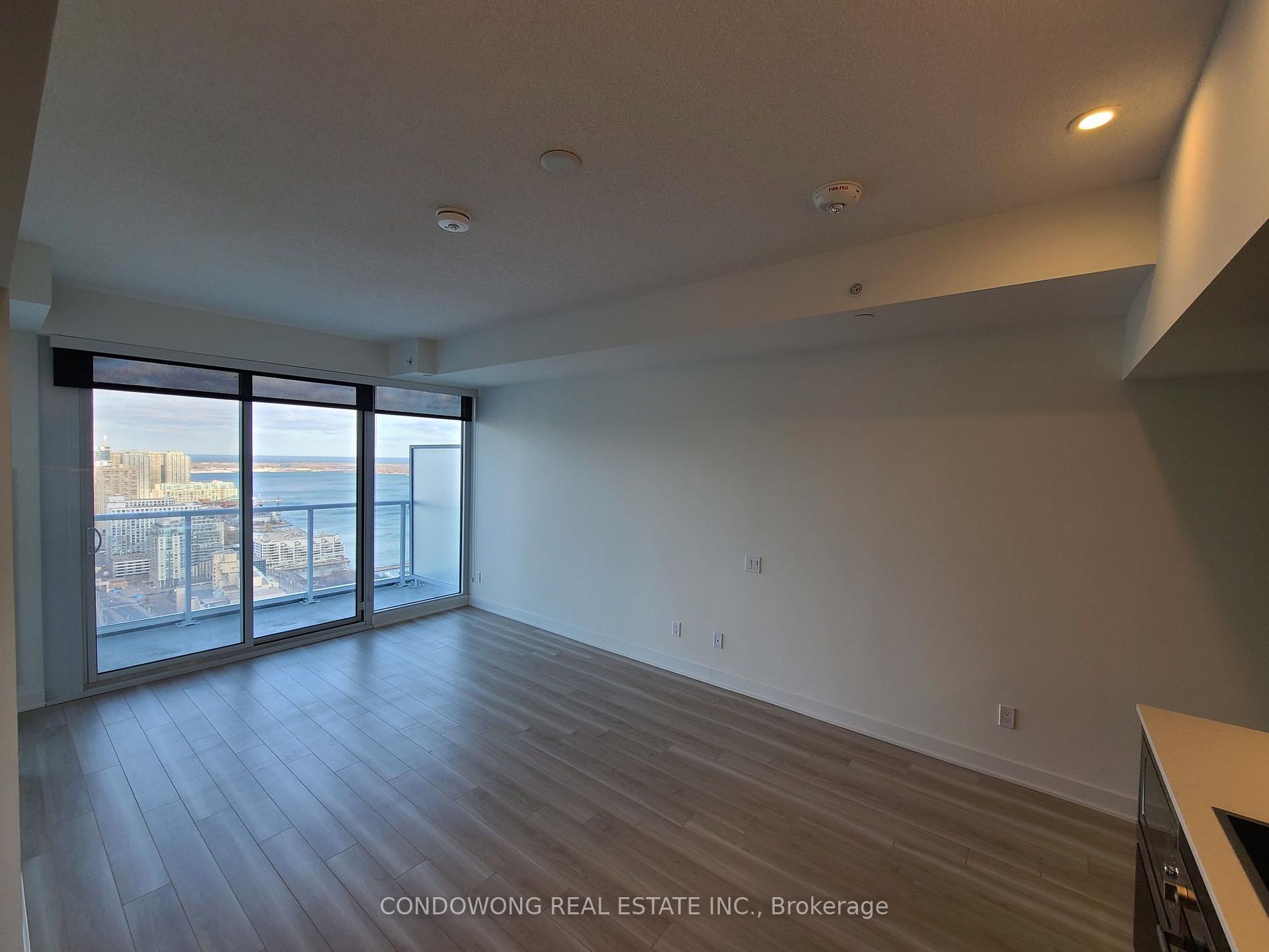 Photo 3 of Unit 4510, 17 Bathurst Street, Toronto, Waterfront Communities — HOMEH