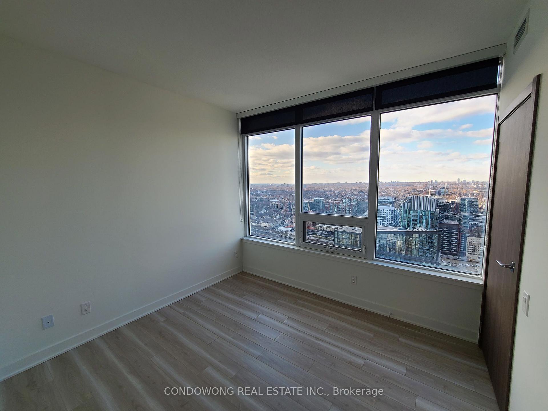 Photo 5 of Unit 4510, 17 Bathurst Street, Toronto, Waterfront Communities — HOMEH