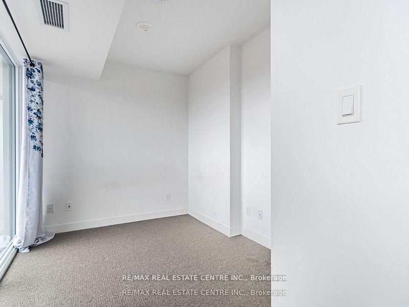 Photo 19 of Unit 605, 120 Varna Drive, Toronto, Englemount-Lawrence — HOMEH