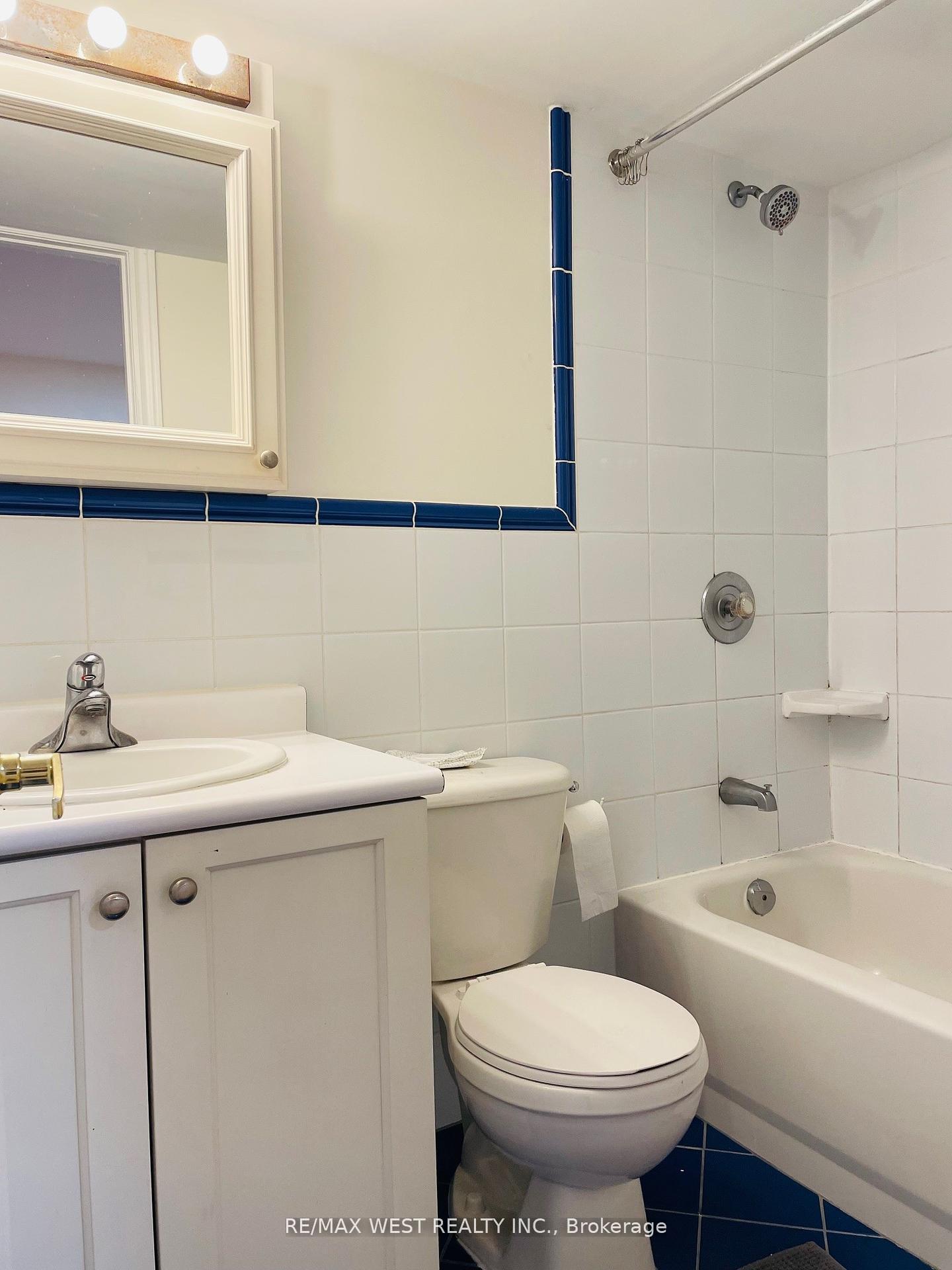 Photo 12 of 94A Mulock Avenue, Toronto, Junction Area — HOMEH