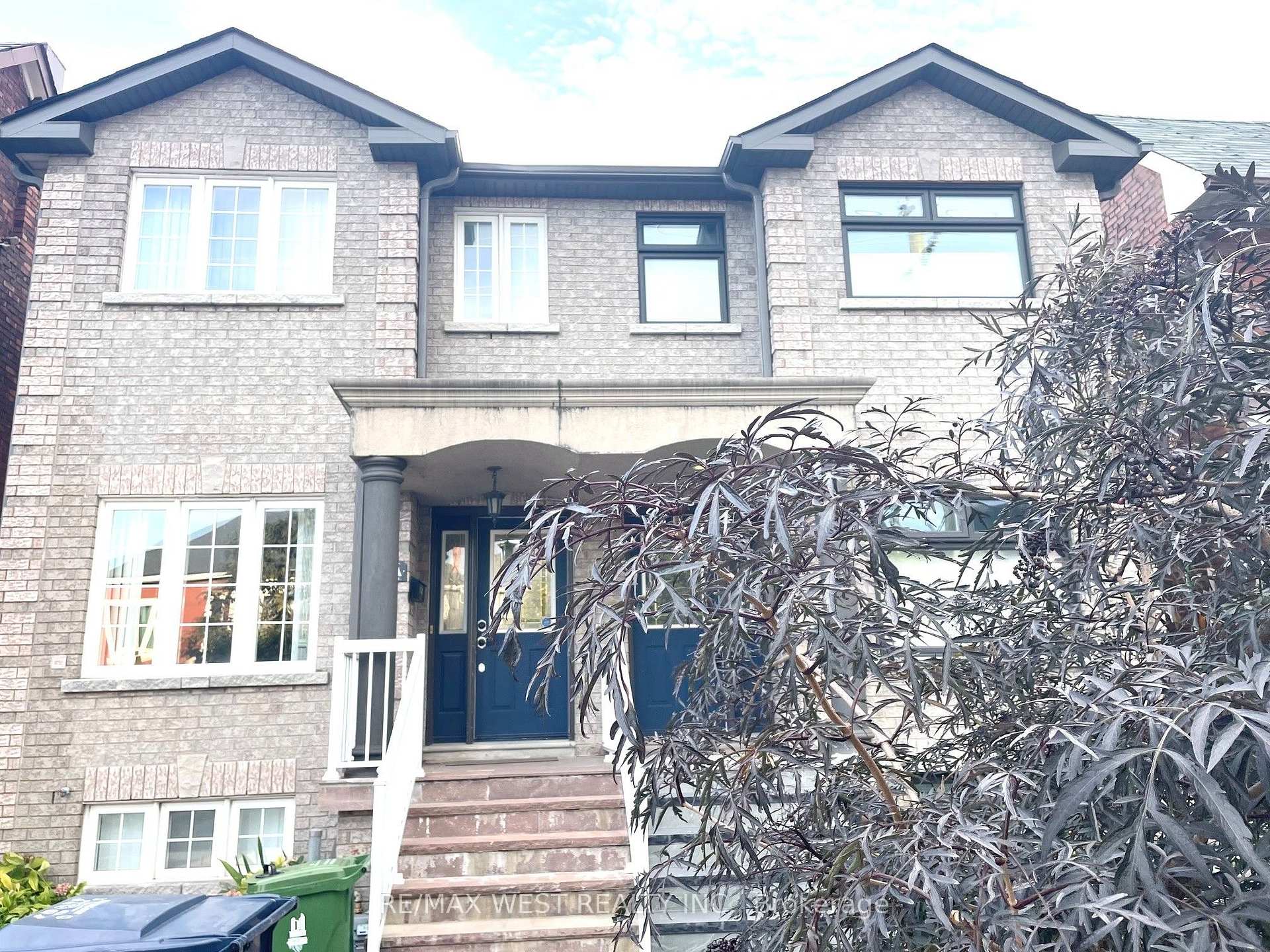 Photo 16 of 94A Mulock Avenue, Toronto, Junction Area — HOMEH