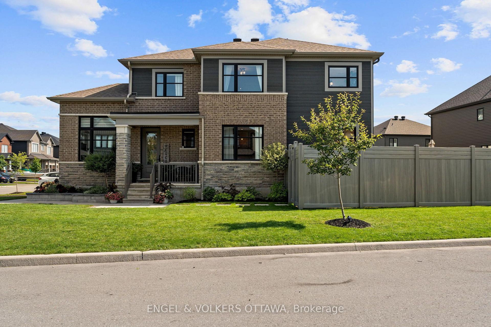 Photo 1 of 720 Coast Circle, Ottawa, Mahogany Community — HOMEH