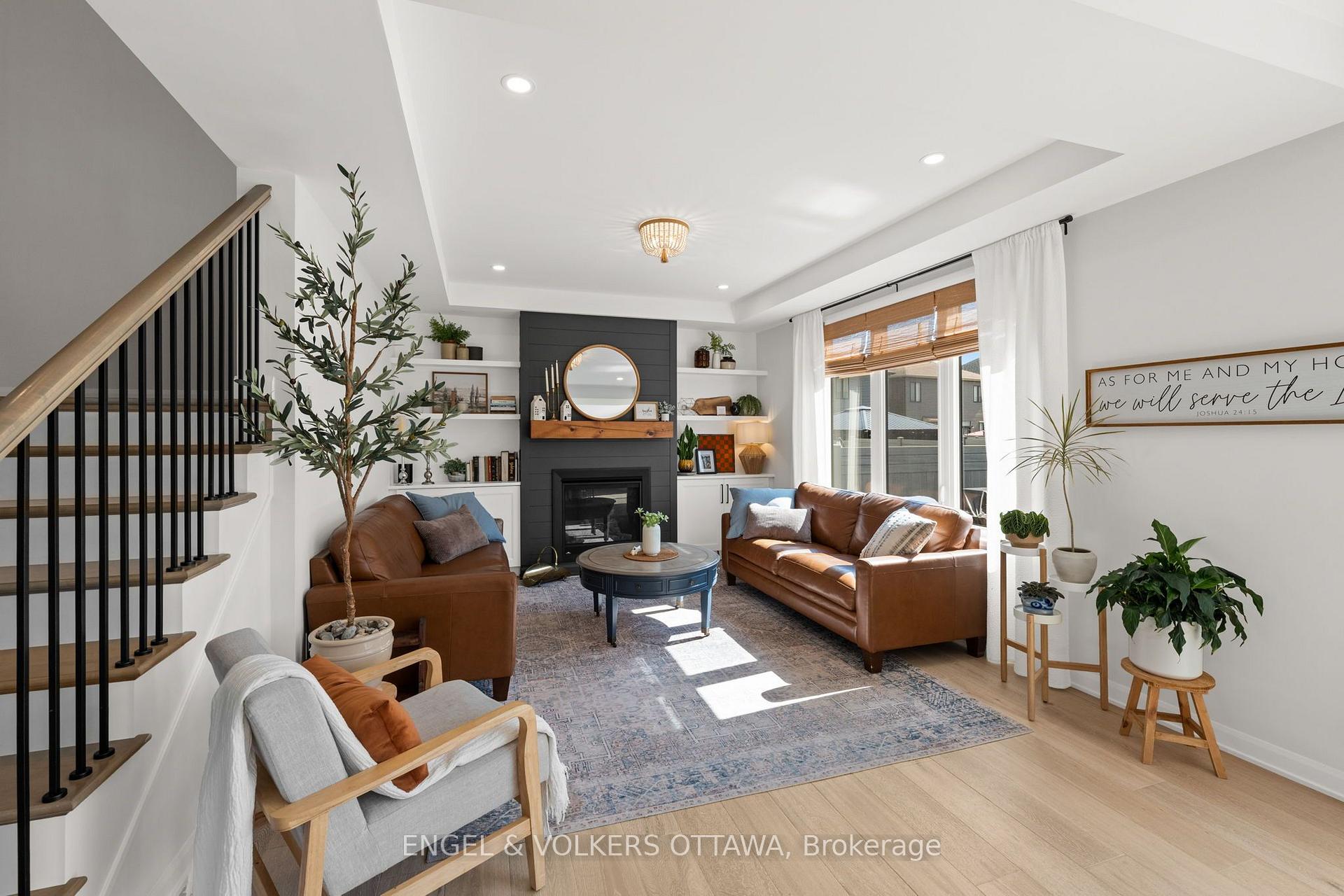 Photo 6 of 720 Coast Circle, Ottawa, Mahogany Community — HOMEH