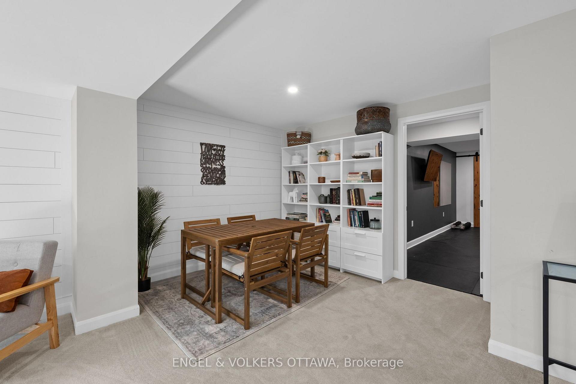 Photo 40 of 720 Coast Circle, Ottawa, Mahogany Community — HOMEH