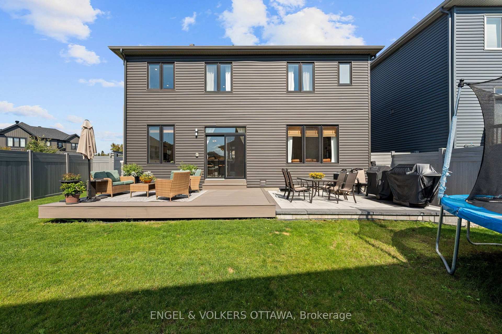 Photo 43 of 720 Coast Circle, Ottawa, Mahogany Community — HOMEH