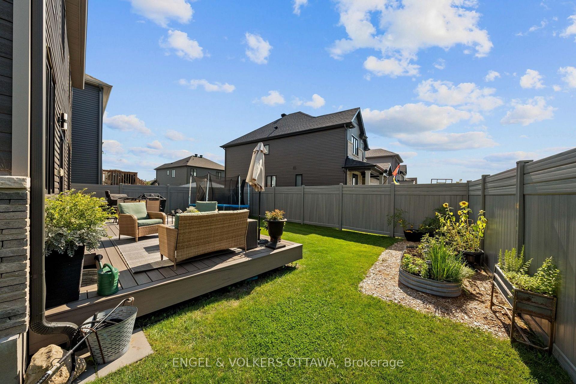 Photo 47 of 720 Coast Circle, Ottawa, Mahogany Community — HOMEH