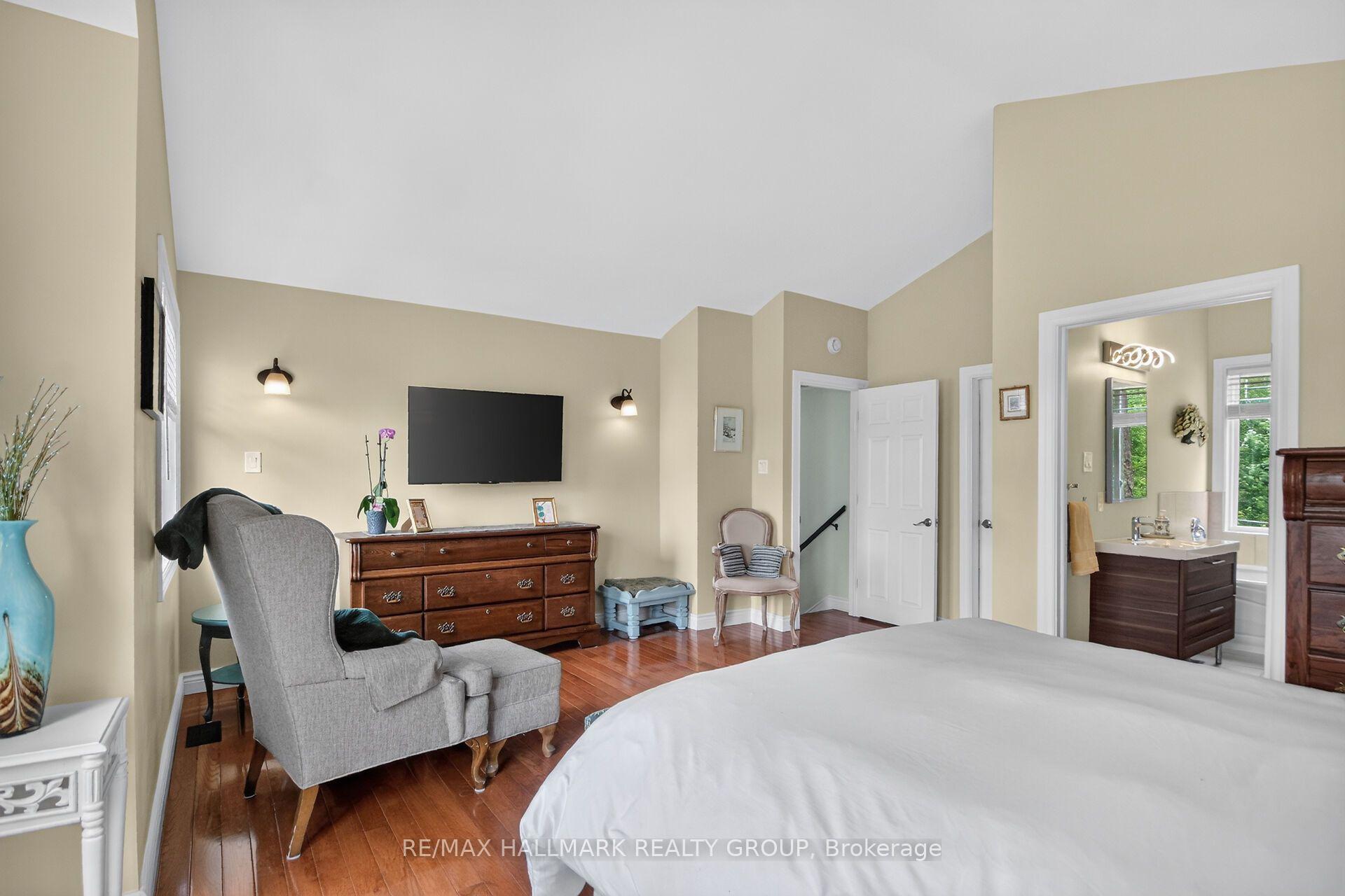 Photo 18 of 1965 Rosebella Avenue, Ottawa, Blossom Park/Leitrim — HOMEH