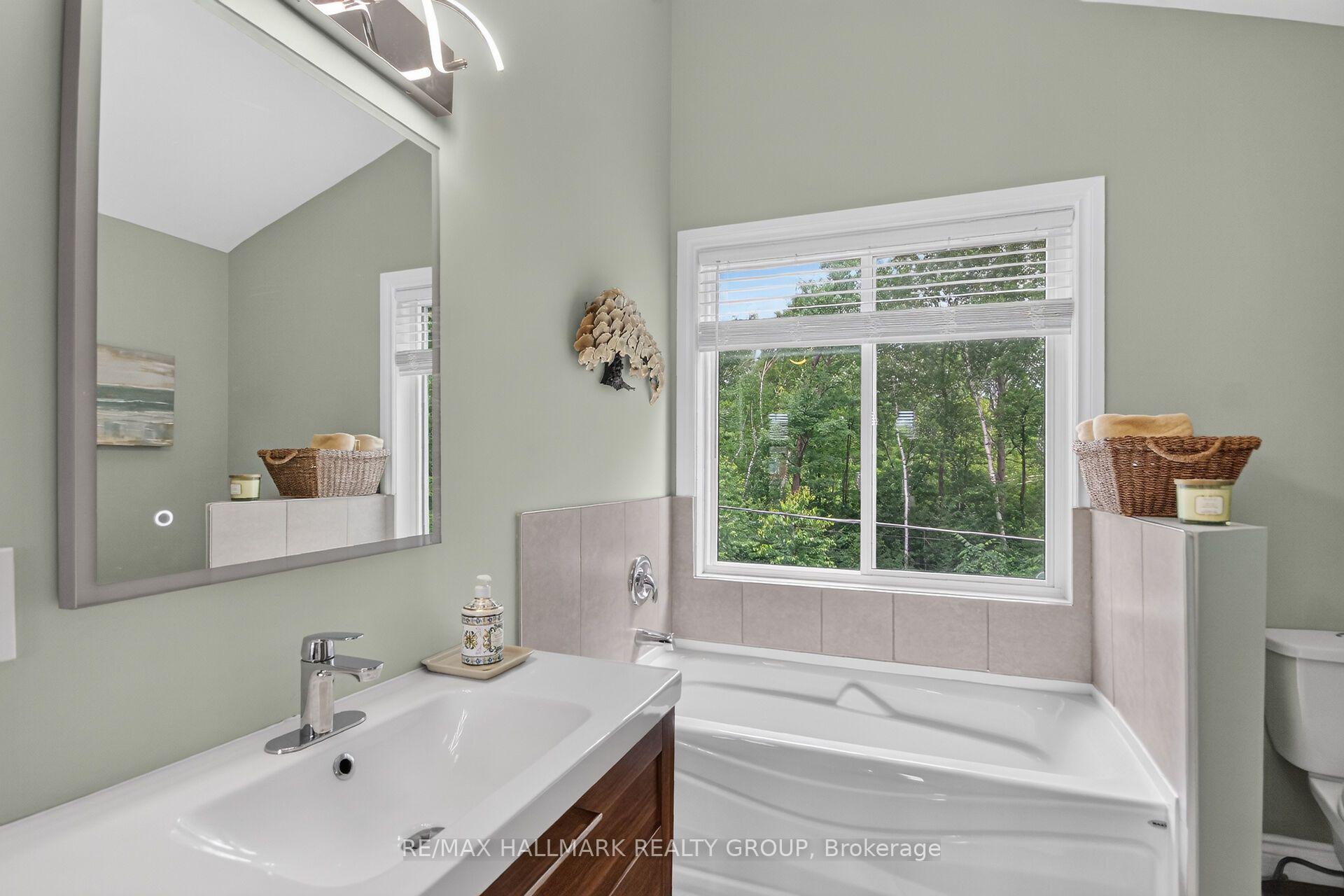Photo 20 of 1965 Rosebella Avenue, Ottawa, Blossom Park/Leitrim — HOMEH