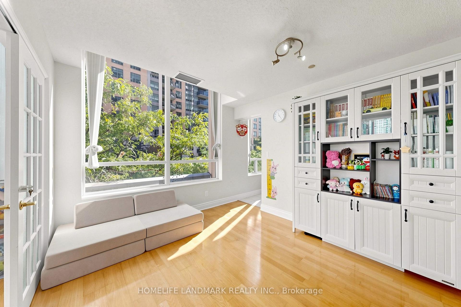 Photo 6 of Unit 220, 15 Northtown Way, North York, Willowdale East — HOMEH