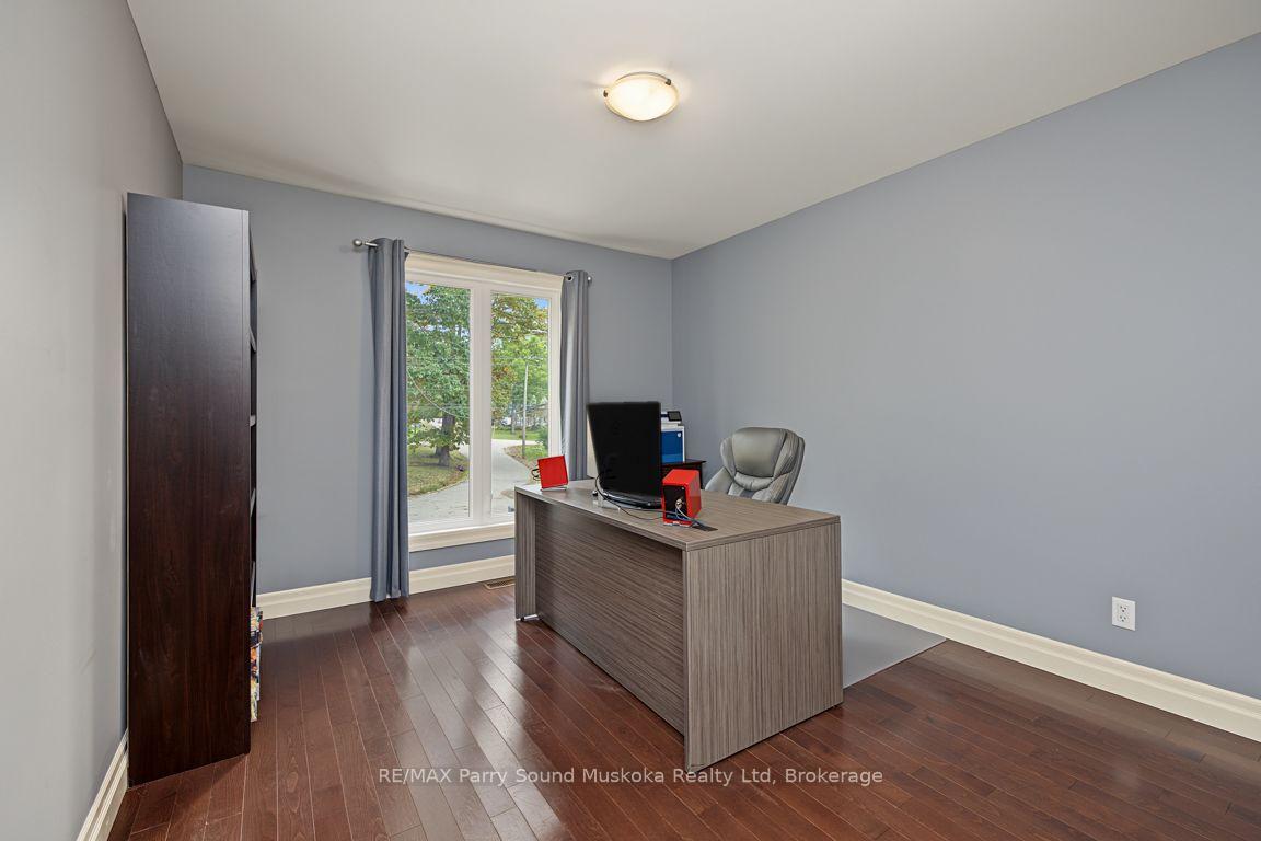 Photo 30 of 8 Ansley Street, Parry Sound — HOMEH