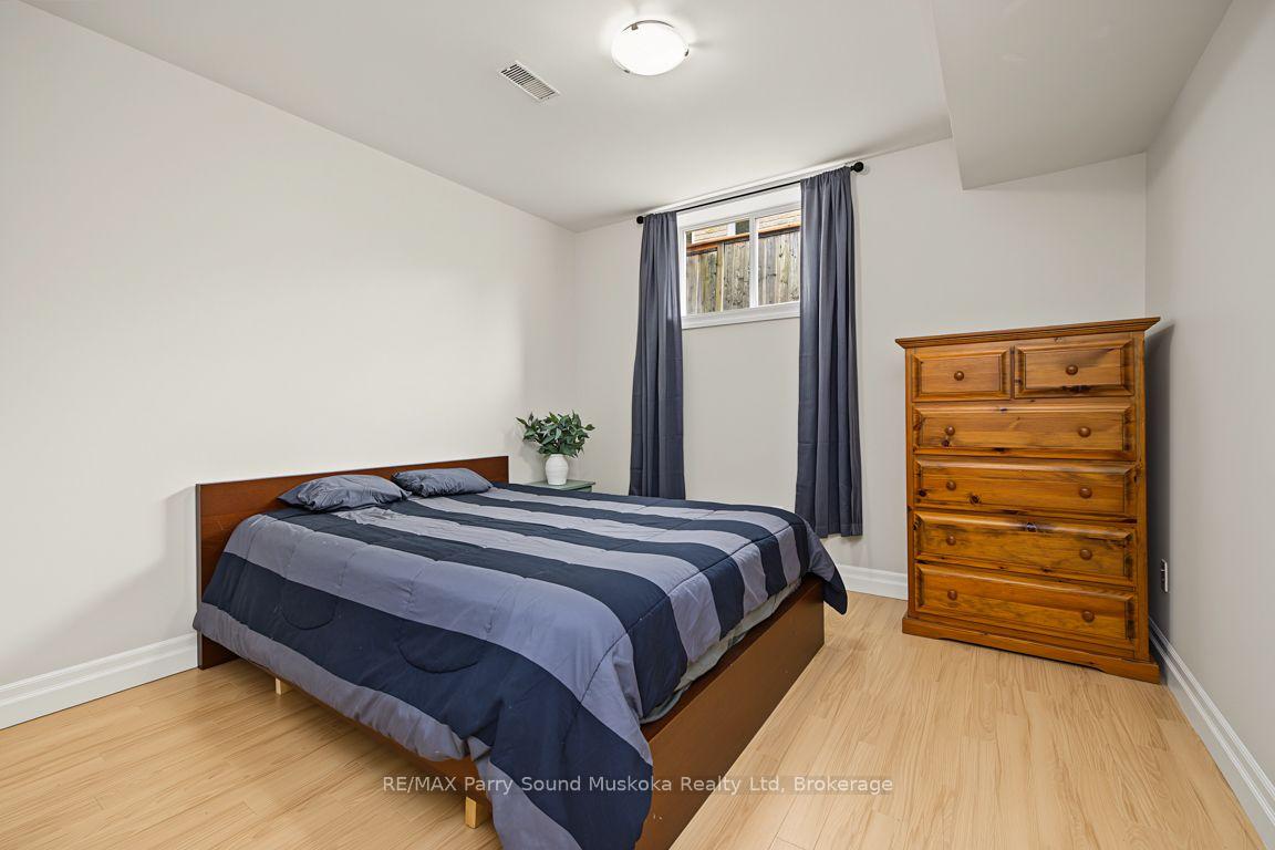 Photo 34 of 8 Ansley Street, Parry Sound — HOMEH