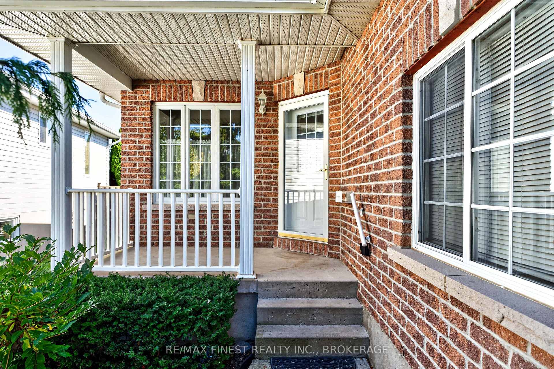 Photo 5 of 145 Macdougall Drive, Loyalist, Amherstview — HOMEH