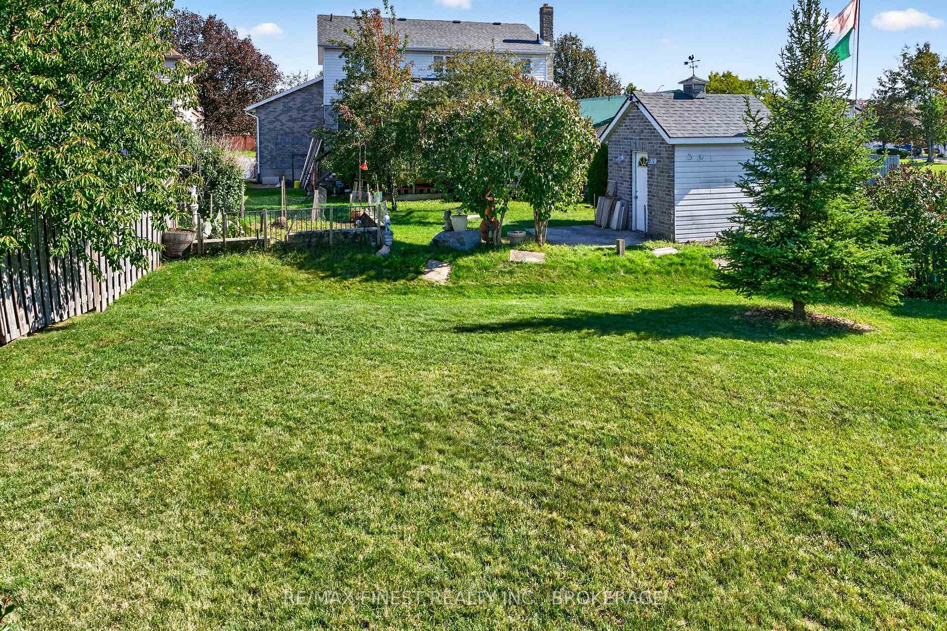 Photo 39 of 145 Macdougall Drive, Loyalist, Amherstview — HOMEH