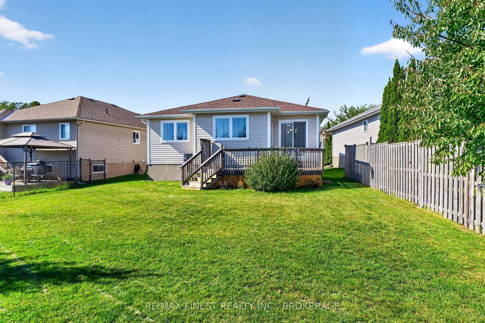 Photo 41 of 145 Macdougall Drive, Loyalist, Amherstview — HOMEH