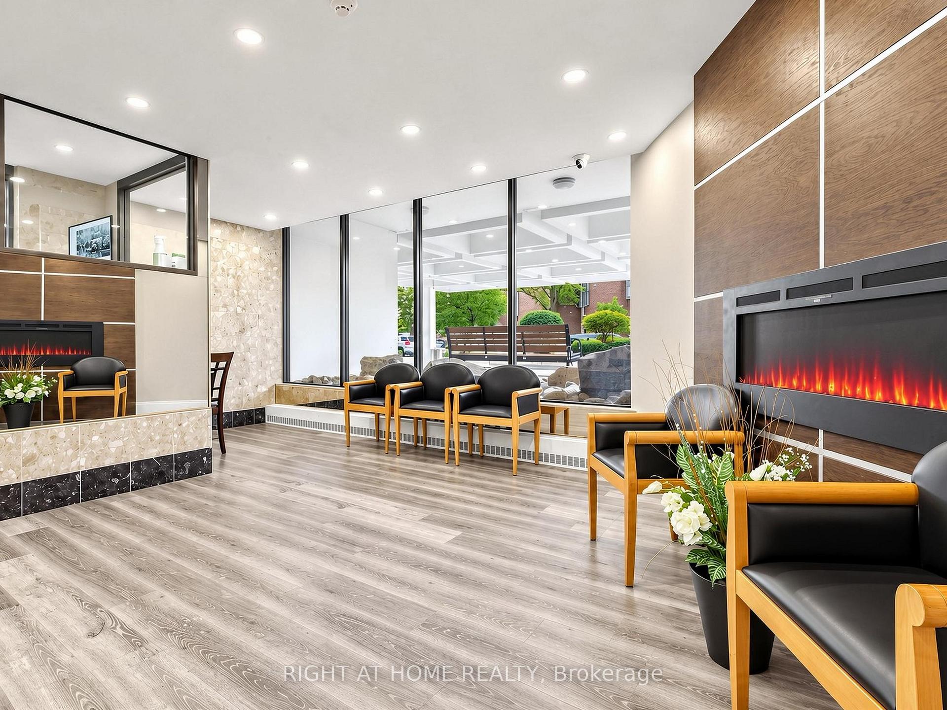 Photo 9 of Unit 915, 5 Vicora Linkway Way, Toronto, Flemingdon Park — HOMEH