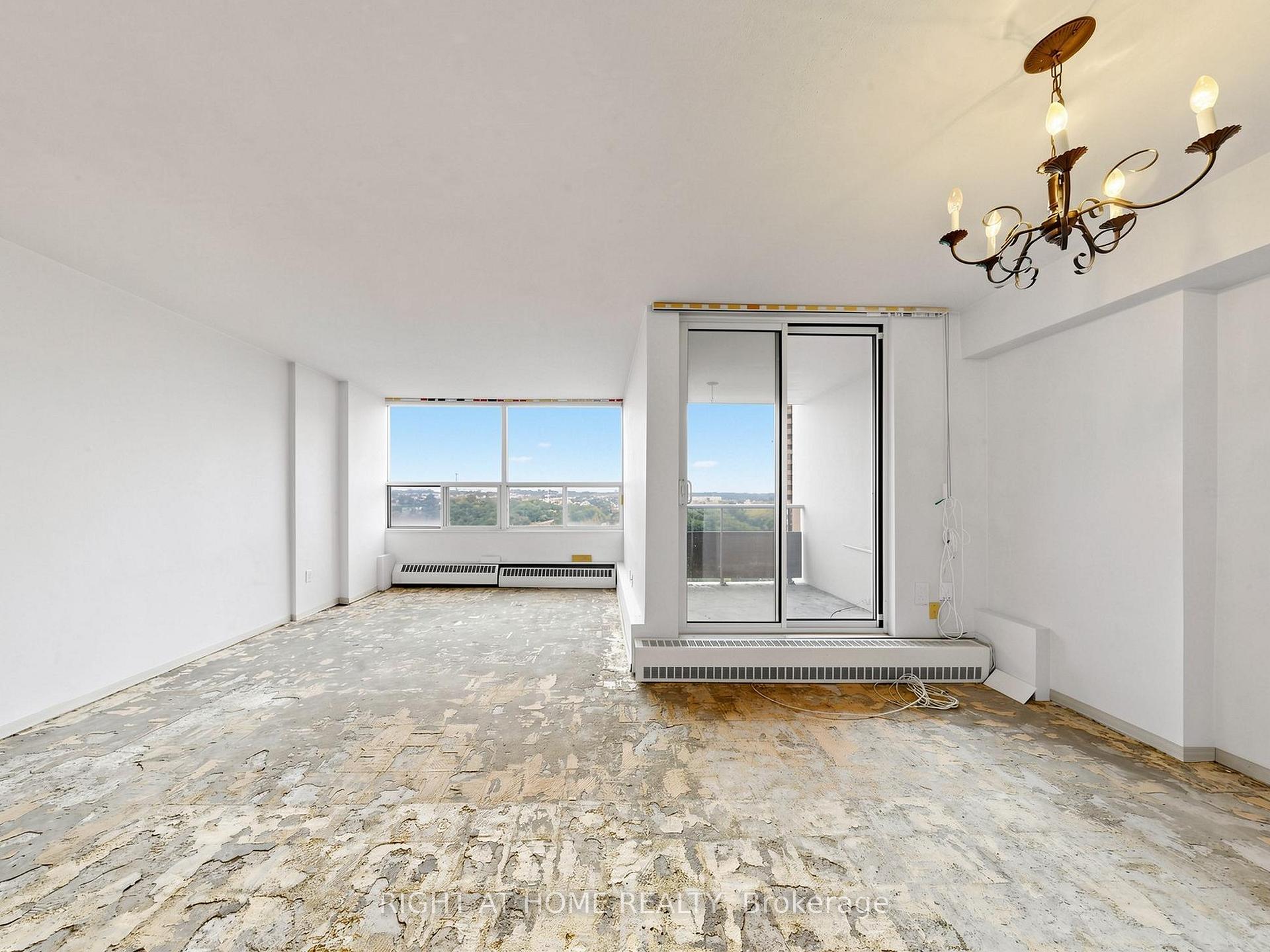 Photo 13 of Unit 915, 5 Vicora Linkway Way, Toronto, Flemingdon Park — HOMEH